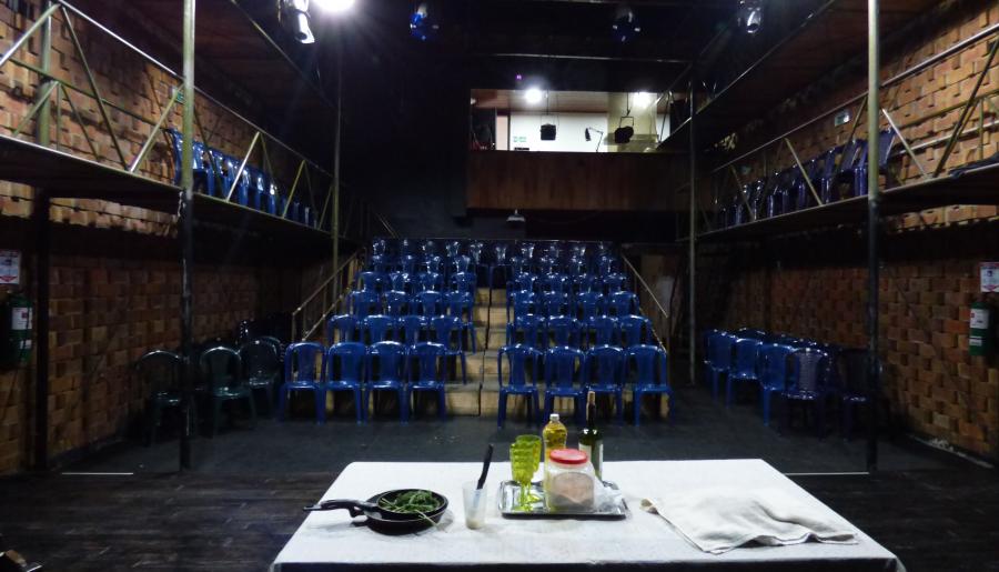 Club De Teatro Experimental Café La Mama | Bogotá Teatral y Circense